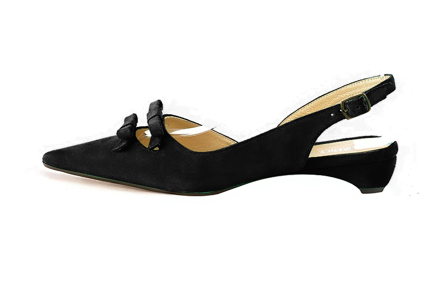 Matt black elegant slingback heels, with a bow on the front. Pointed toe. Low kitten heels. - Florence KOOIJMAN